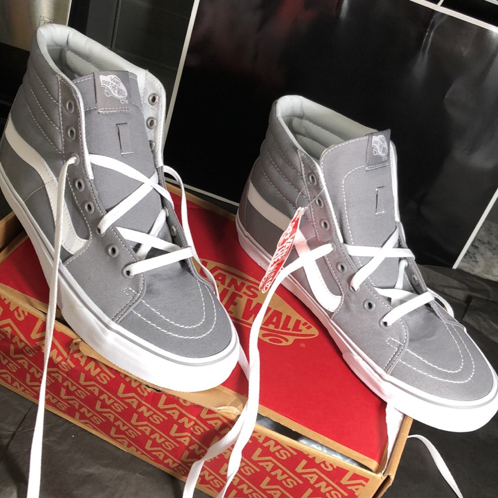 VANS SK8-HI (CANVAS) F New in Box